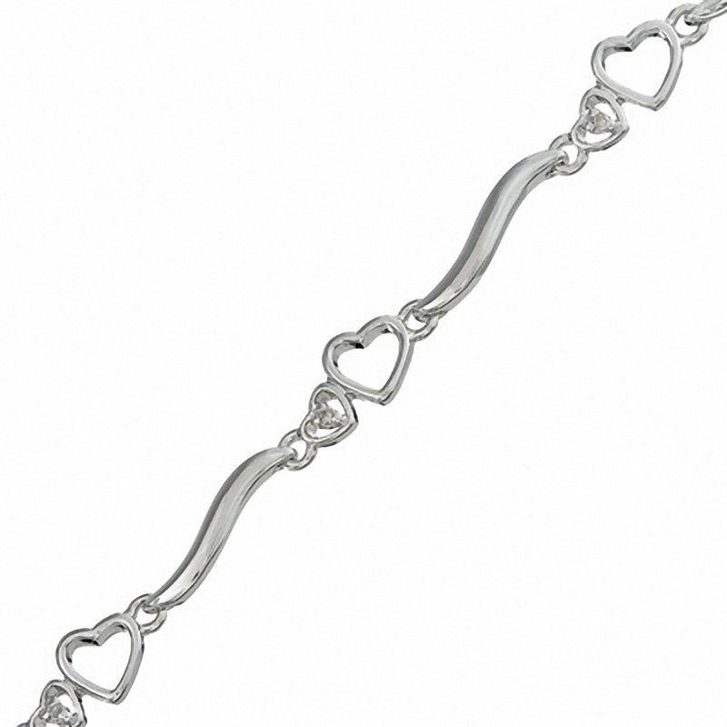 Diamond Accent Heart Bracelet in Sterling Silver - 7.25"