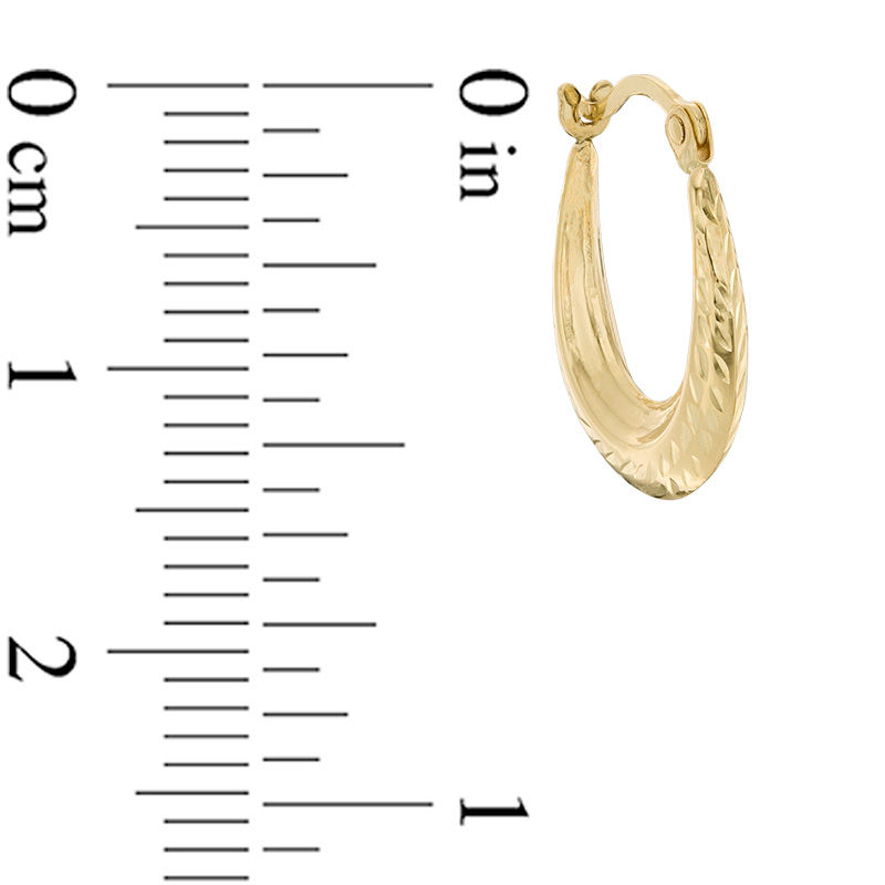 Diamond-Cut Oval Hoop Earrings in 10K Stamp Hollow Gold