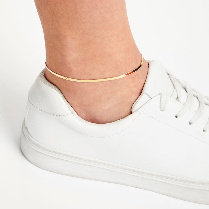 Made in Italy 024 Gauge Solid Herringbone Chain Anklet in 10K Gold